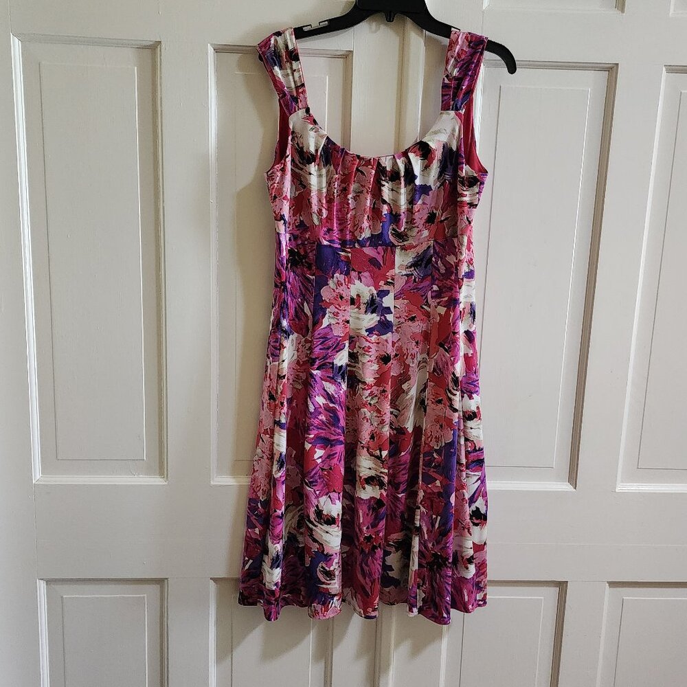 Floral Print Sleveless Dress by Maggy L. Size 12